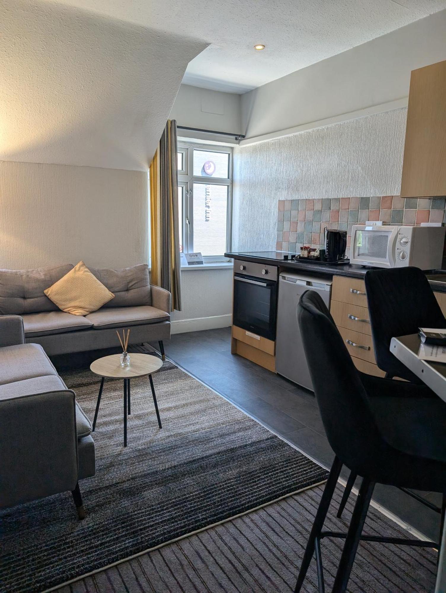 Coasters Holiday Apartments سكيغنيس المظهر الخارجي الصورة